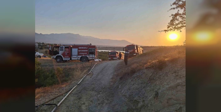 Denizli'de araçtan çıkan yangın kontrol altına alındı
