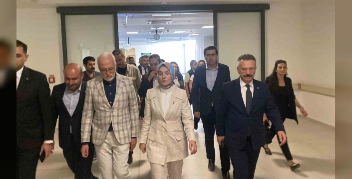 Eskişehir'de orman yangını: Bakan Göktaş, yaralı Kader Dereli'yi ziyaret etti