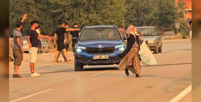 Karabük'te orman yangını: Cumayanı ve Cemalovası köyleri boşaltıldı