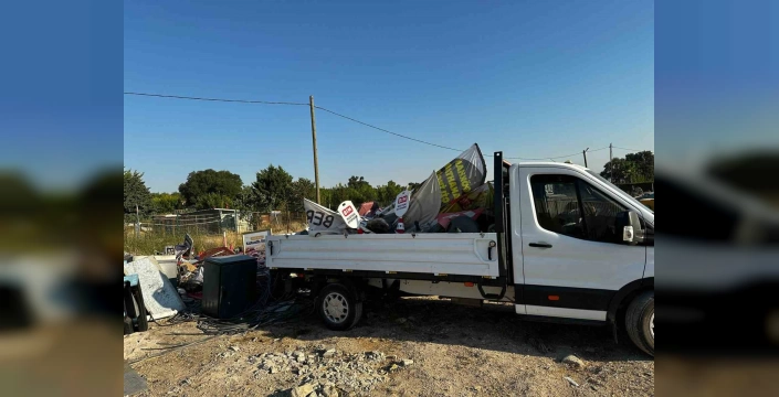 Nilüfer Belediyesi'nde tabela temizliği: Beş mahallede düzenleme