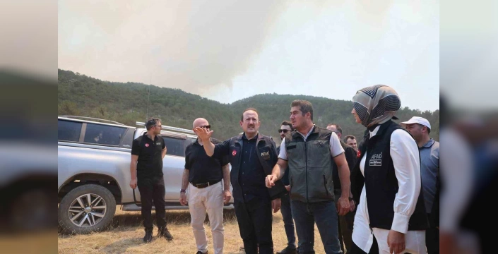 Ülke genelinde yangınlar: 2 bin 619 kişi tahliye edildi