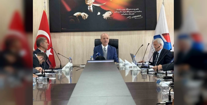 YÖK Başkanı Özvar, Ağrı İbrahim Çeçen Üniversitesi'ni ziyaret etti