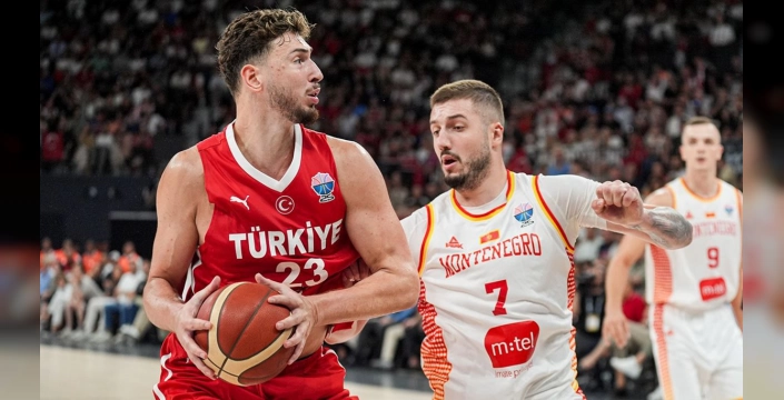 A Milli Erkek Basketbol Takımı Karadağ'ı yendi
