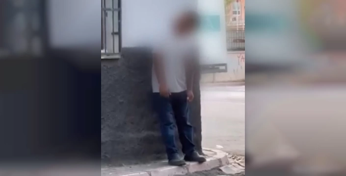 Adana'da garip hareketler yapan şahıs yakalandı