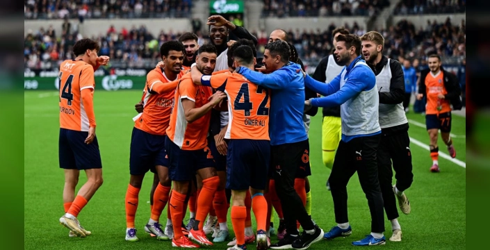 Başakşehir, Viking'i 3-1 yendi