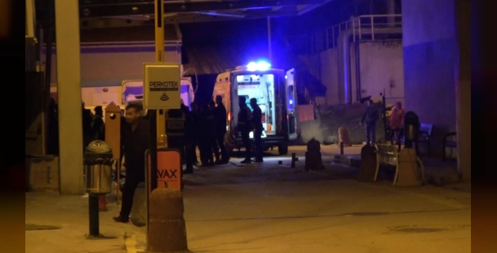 Çankırı'da kanlı kavga: İki zabıta bıçaklandı