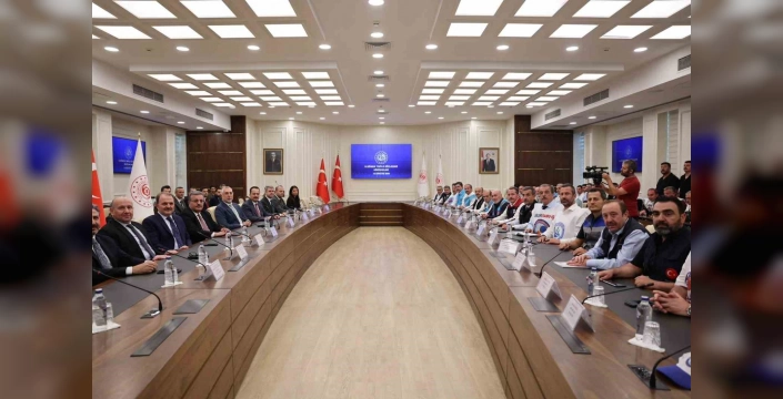 Memur ve emeklilere yeni zam teklifi: 2026 ve 2027 yıllarını kapsıyor