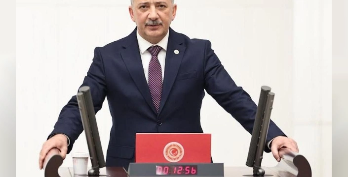 Mete uyardı: Orman yangınları can ve mal kaybına yol açıyor