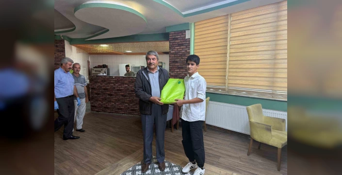 Patnos’ta başarılı öğrenciler ödüllendirildi