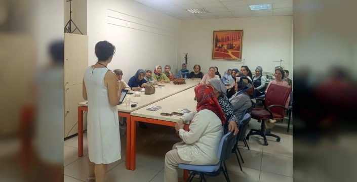 Pursaklar'da kadına yönelik şiddetle mücadele semineri