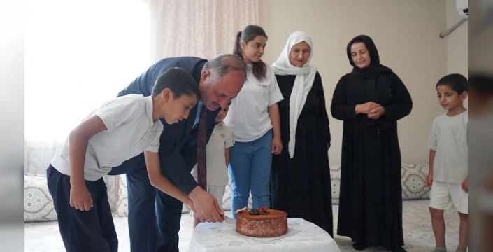 Şehit çocuğu için doğum günü sürprizi