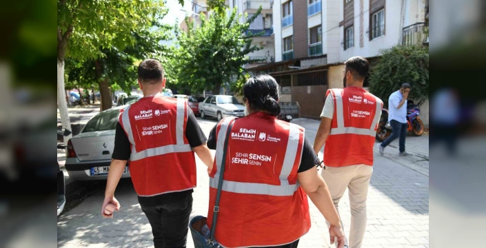 Yunusemre Belediyesi, esnaf ziyaretlerine kıraathanelerle devam ediyor