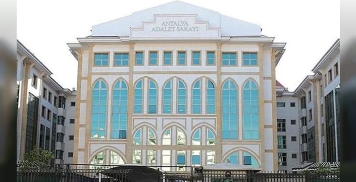 Antalya'daki rüşvet operasyonunda 5 tutuklama