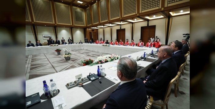 Cumhurbaşkanı Erdoğan: A Milli Basketbol Takımı'na tebrik ve teşekkür