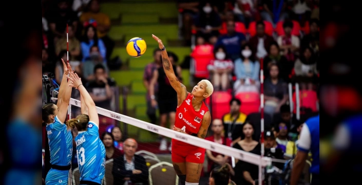 Filenin Sultanları çeyrek finalde: Slovenya 3-0 yenildi