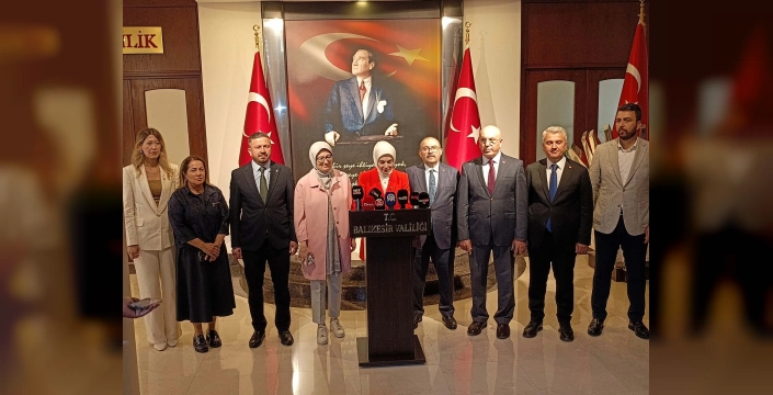 Göktaş, Balıkesir'de aile politikalarını anlattı: 237,8 milyarlık yatırım