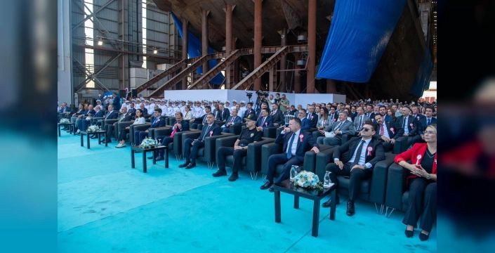 İÇEL fırkateyni denize indirildi: Yüzde 80 yerlilik oranıyla Türk savunma sanayisinin gücünü gösterdi