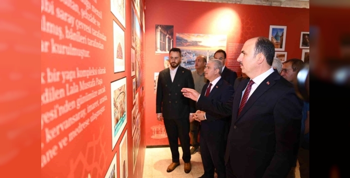 Konya’nın bin yıllık vakıf kültürü sergisi açıldı