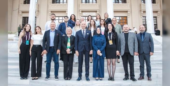 Kosova Doğru Yol Türk Kültür ve Sanat Derneği Ankara'da Balkan Rüzgarı Estirdi
