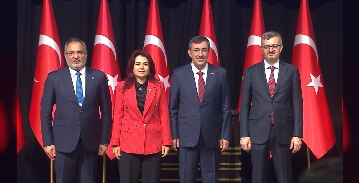 Erdoğan, emekli maaşlarındaki alım gücünü artırmak için ek zam çalışmalarına başlattı