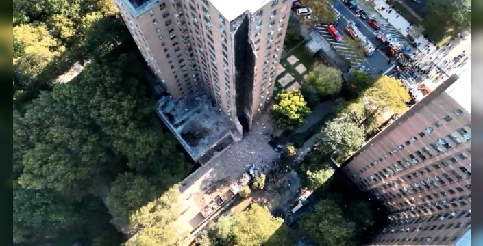 New York'ta 17 katlı binada patlama: Kısmi çökme yaşandı