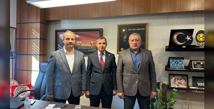 Sağlık-Sen TBMM'de mücadele ediyor: ücret ve kadro talepleri masada