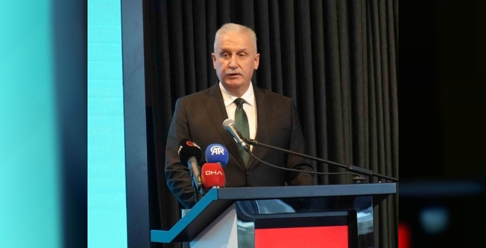 Vali Tavlı'dan koruyucu ailelere övgü: Geleceğimiz onlarla şekillenecek