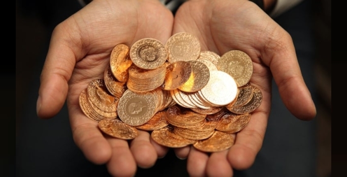 Altın yatırımında şok değişim: Yastık altı bankalara karşı!