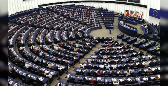 Avrupa parlamentosu'nda 1,5 milyar euroluk savunma programı: Güçlenme mi, tartışma mı?