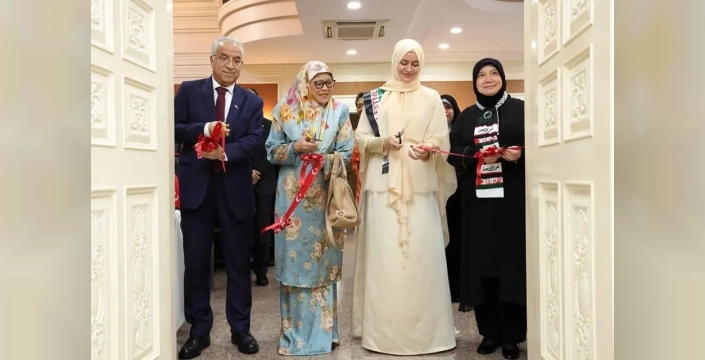 Brunei'de Filistin'in hafızasını dirilten duygusal direniş sergisi heyecanı