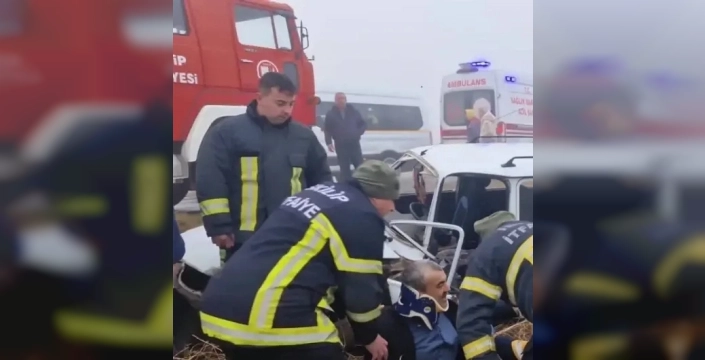 Çorum'da sis faciası: 5 araç birbirine girdi, 5 kişi yaralandı