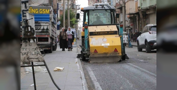 Diyarbakır'da temizlik seferberliği: Mahalle sakinleri el ele!