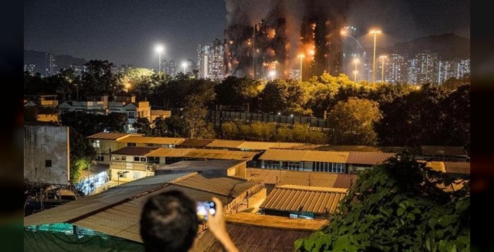 Hong Kong'da 17 yılın en büyük yangın faciası: 146 can kaybı, 100 kişi hala kayıp, 1500 kişi evsiz