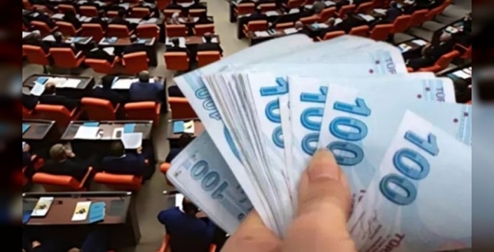 İktidardan asgari ücret önerisine sert red: Tepkiler büyüyor