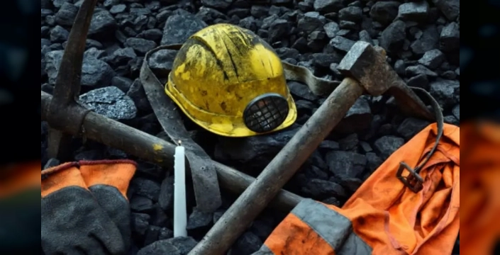 İspanya'da ürkütücü maden göçüğü: 3 işçi toprak altında mücadele ediyor