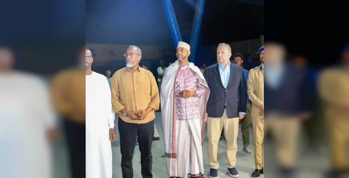 Mogadişu limanı tarihi bir devrimle 24 saat açık! Somali ticareti şaha kalkıyor, Türk şirketi Albayrak'a minnettar