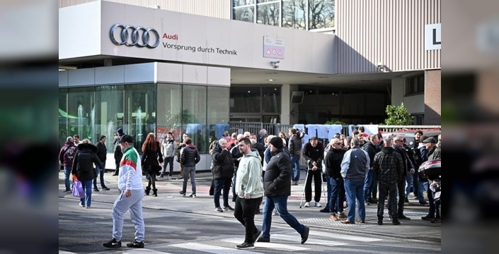 Volkswagen'den kovulan işçilere büyük şok: Her biri milyoner oluyor!