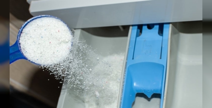 Alman tüketici örgütünden şok uyarı: Pahalı deterjan sınıfta kaldı, ucuz olanlar zirveye oturdu!