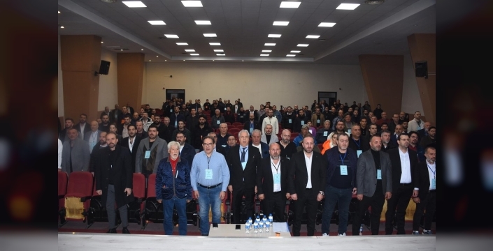 Altay'da kongre şoku: Başkan adayı tepkiler üzerine çekildi, mevcut yönetim devam ediyor