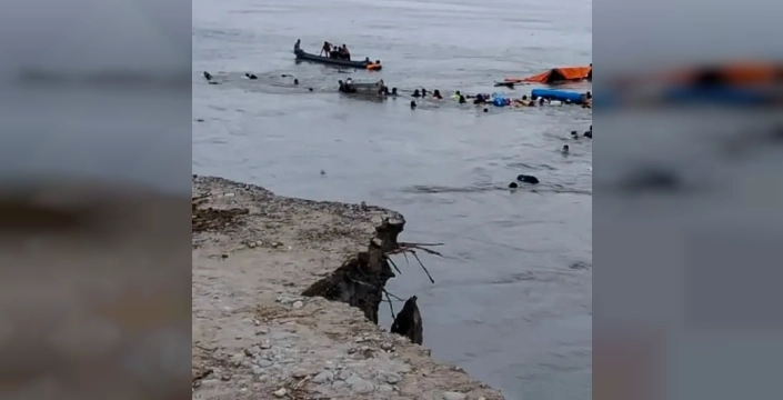 Amazon'da facia: Heyelan iki tekneyi yuttu, 12 can gitti