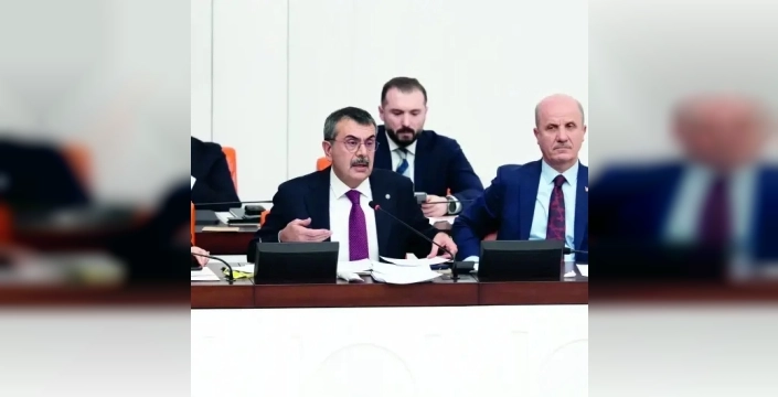 Bakan Tekin'den CHP'ye mülakat eleştirisi: İtfaiyeciye mülakat meşru, öğretmene değil mi?