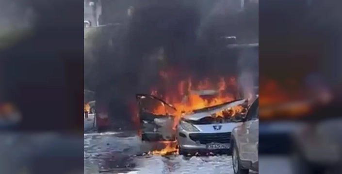 Batman'da soğuk havada çalışmayan araç alev aldı, itfaiye hızlı müdahale etti