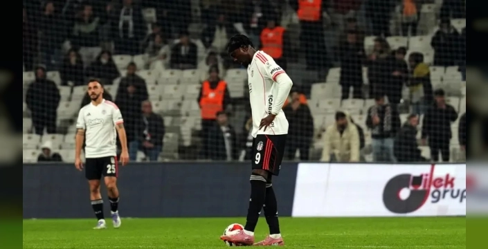Beşiktaş'ta istikrar krizi büyüyor: Kartal gol yollarında da zorlanıyor