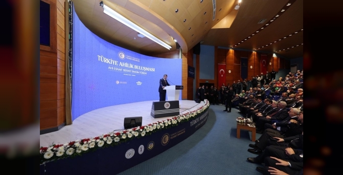 Cevdet Yılmaz enflasyon tahminlerini açıkladı: Ocakta 20'li rakamlar görülecek, 2027'de tek haneye inecek