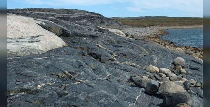 Dünya'nın derinliklerinden şok edici keşifler: Çekirdekten altın sızıyor, 9 bin metrede yaşam bulundu