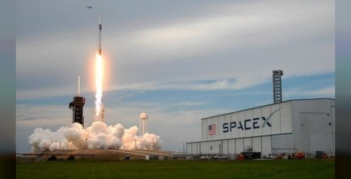 Elon Musk'tan dev adım: SpaceX 2026'da 25 milyar dolarla borsaya açılıyor!