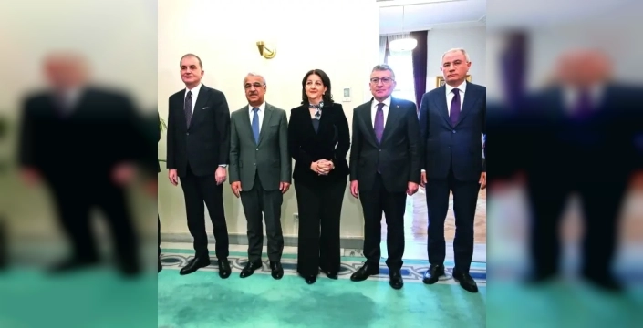 İmralı heyeti AK Parti ile görüştü, Cumhurbaşkanı Erdoğan'dan randevu istedi