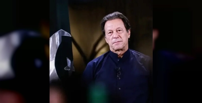 İmran Han ve eşi Büşra Bibi'ye yolsuzluktan 17 yıl hapis cezası verildi