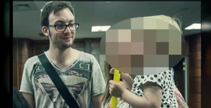 İngiltere'de dehşet: Doktor 38 hastasına cinsel saldırıda bulundu, 9'u çocuk!