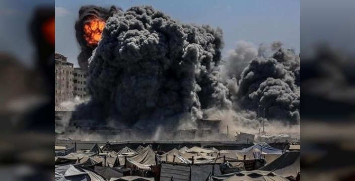 İsrail'in Gazze'ye yönelik bombardımanı sürüyor: Helikopterlerden ateş açıldı